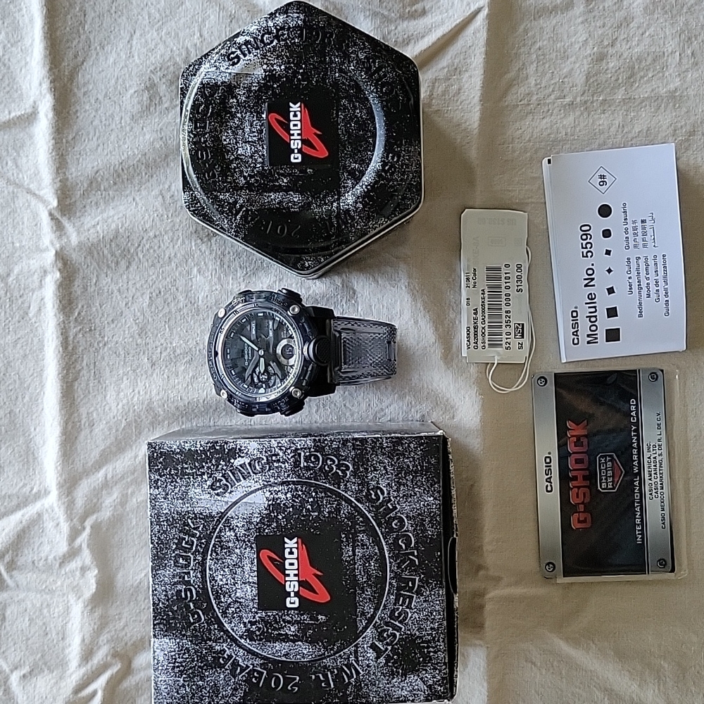 Mens watch